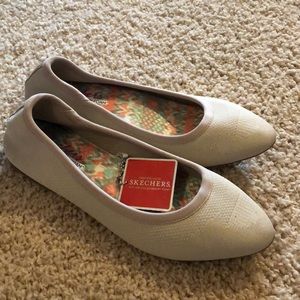 Sketcher’s Memory Foam Tan flats
